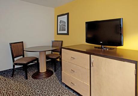 Holiday Inn Hotel & Suites COLUMBIA-AIRPORT