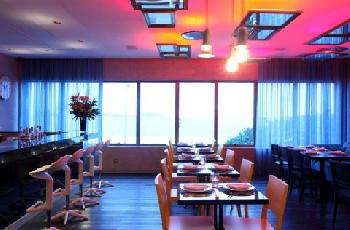 Marina All Suites Hotel