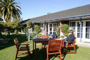 ASURE Colonial Lodge Motel