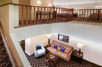 Hotel Vintage Plaza - a Kimpton Hotel