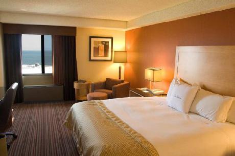 Doubletree® Hotel San Francisco Airport
