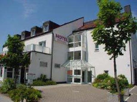 Hotel Blutenburg Munich