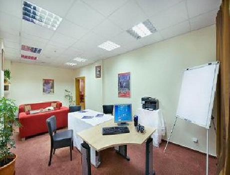 Ramada Airport Hotel Prague