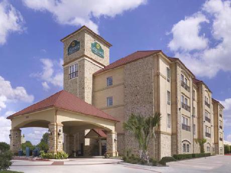 La Quinta Inn & Suites Grand Prairie South