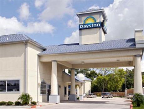 Days Inn And Suites Houston Channelview TX
