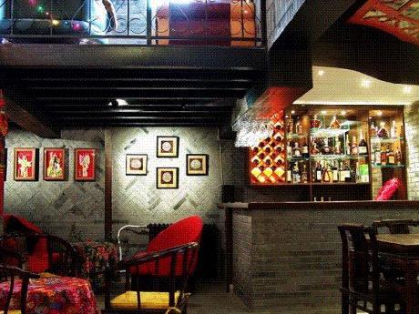 Double Happiness Courtyard Hotel