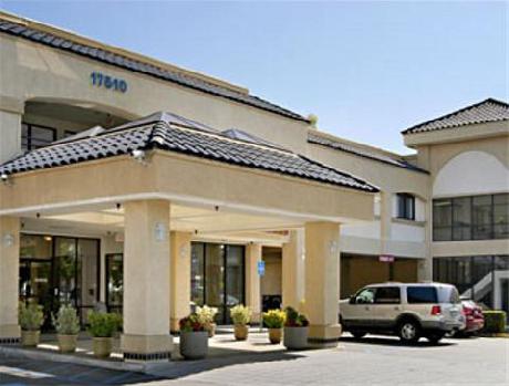 Days Inn And Suites Artesia
