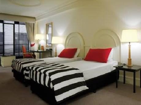 Vibe Hotel Savoy Melbourne