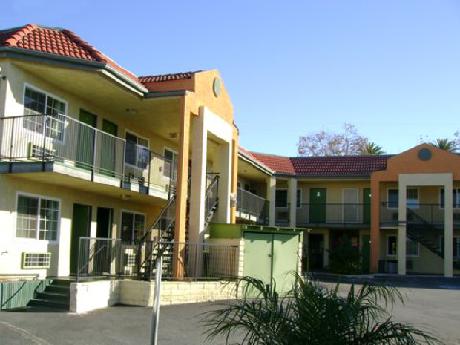 Scottish Inns Whittier