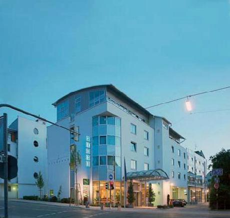 Quality Hotel Schwanen STR Apr Fair