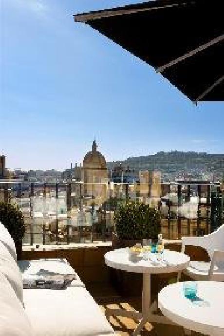 H10 Universitat Hotel