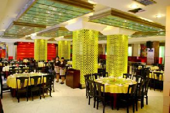 Xinlong Business Hotel