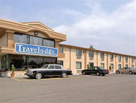 Travelodge Newark Airport