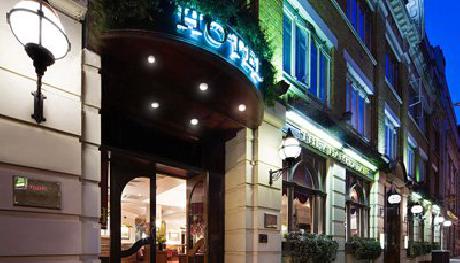 The Chamberlain Hotel