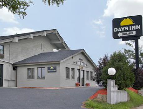 Days Inn West Allis/Milwaukee