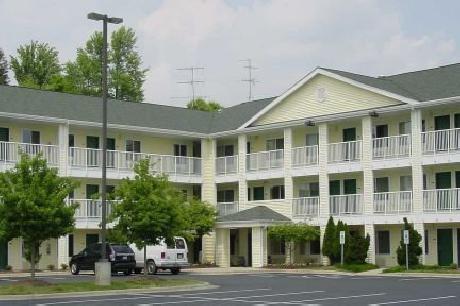 Crossland Economy Studios-Winston Salem-University Parkway