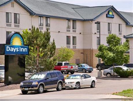Days Inn And Suites Denver International Airport