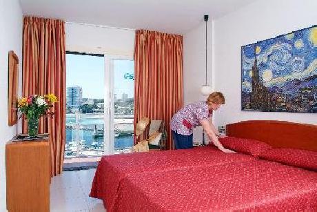 Apartamentos Roc Portonova