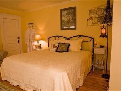 Franklin Street Inn, LLC