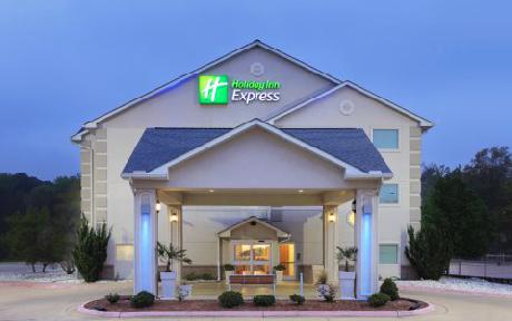 Holiday Inn Express Hotel & Suites EL DORADO