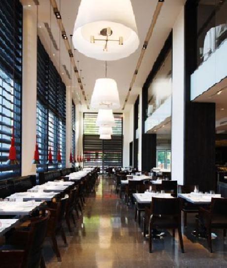 Silken Puerta America