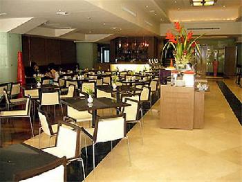 all seasons Bangkok Huamark