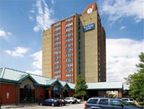 Travelodge Hotel Toronto Airport/Dixon Road