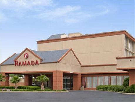Ramada - Dallas Love Field