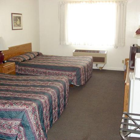 Crystal Cottage Inn Sunset