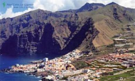 Costa los Gigantes Suites & Spa Resort