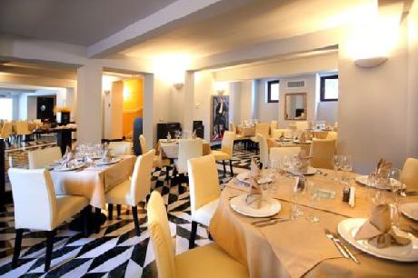 Vigo Hotel Ploiesti