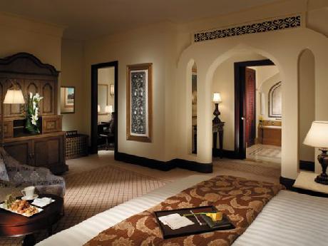 Shangri-La Hotel Qaryat Al Beri Abu Dhabi