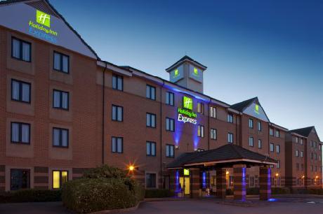 Holiday Inn Express DARTFORD BRIDGE