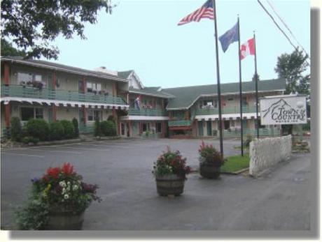 Town   Country Motor Inn
