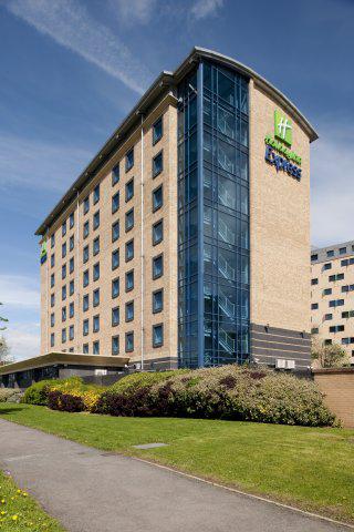 Holiday Inn Express LEEDS - CITY CENTRE