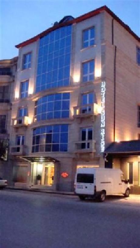 Sun Rise Hotel