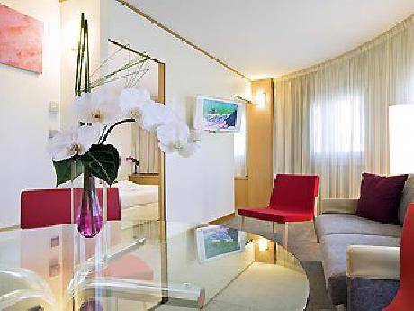 Novotel Paris Porte D'Orleans