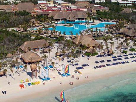 ROYAL SUITES YUCATAN