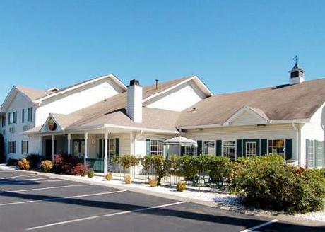 Econo Lodge Inn and Suites