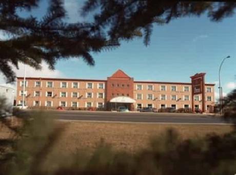 West Edmonton Mall Inn