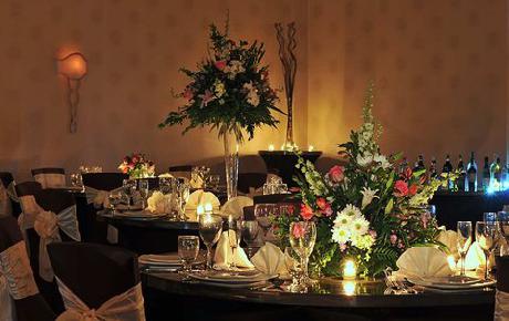 Embassy Suites Philadelphia  Airport