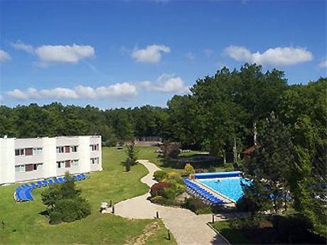 Novotel Fontainebleau Ury
