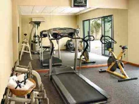 Suites Carolina Hotel