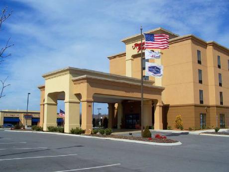 Hampton Inn Lenoir City