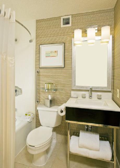 Doubletree Baltimore  BWI Airport