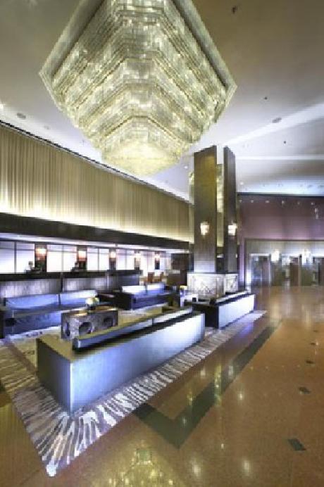 Landmark Village Hotel