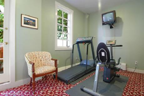 WHITE SWAN INN  SAN FRANCISCO