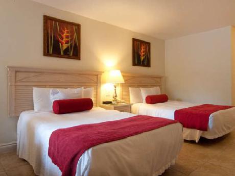 Tahitian Inn Hotel Cafe & Spa