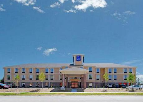 Sleep Inn & Suites Airport