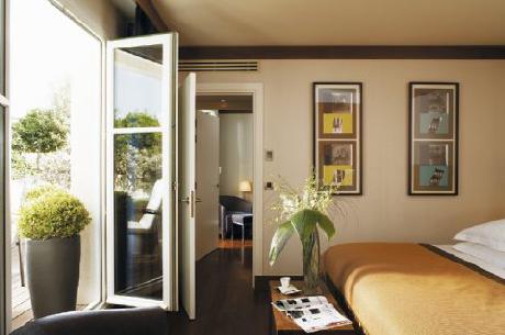 Radisson Blu Hotel Champs Elysees, Paris